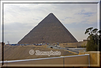 Giseh Pyramide vom Hotel aus gesehen