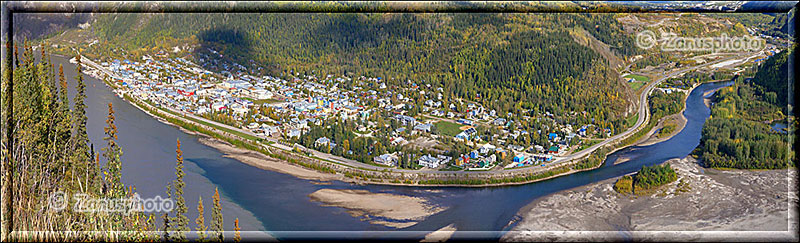 Panoramablick auf Dawson City