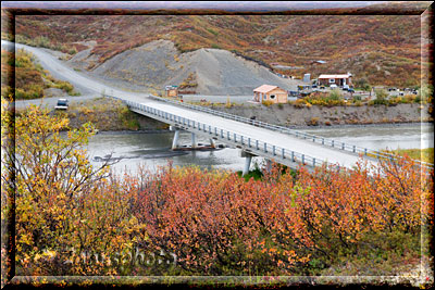 Alaska, moderne Brücke am Denali Highway