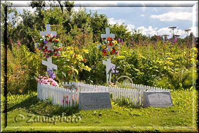 Gräber auf dem Friedhof von Ninilchik