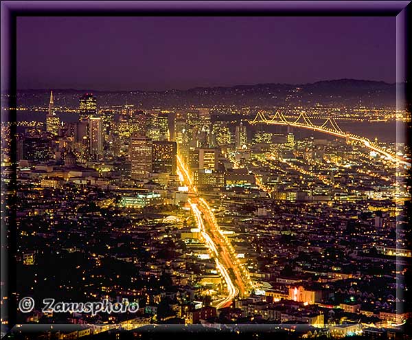 San Francisco 2, Blick auf die nächtlich beleuchtete Skyline von San Francisco