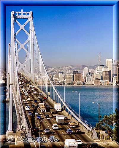 San Francisco 2, Ansicht der Bay Bridge vom Treasure Island Richtung City