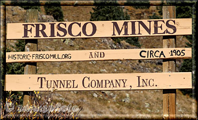 Infoschilder zu den alten Minen Roads hier