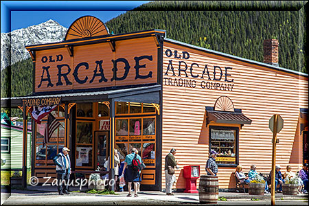 Trading Arcade Company nahe der Trainstop Area