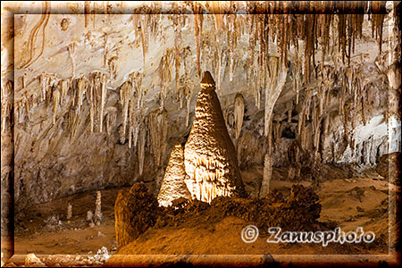 Carlsbad Caverns, wie in einer anderen Welt kommt einem die Aussicht in der Stalagmiten-Höhle vor