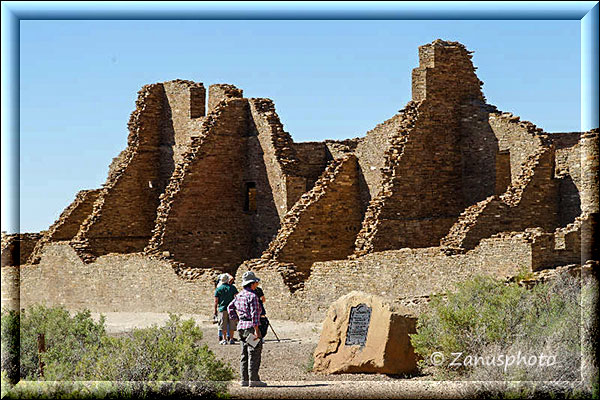    Mauern am Pueblo Bonito.
