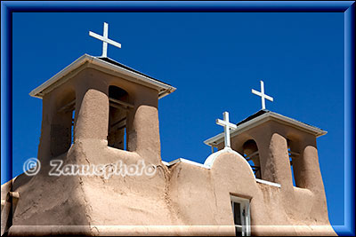 Klockentürme der Kirche in Rancho de Taos