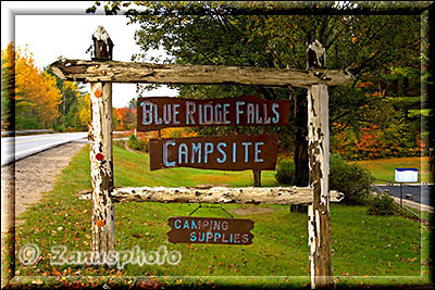 Hinweistafel zum Blue Ridge Falls Campground