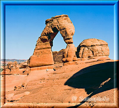 Arches Park, ein Grössenvergleich vom Mensch zur Natur des Felsbogen