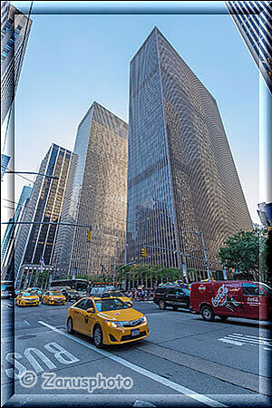 New York City - Rockefeller Center, Taxen am Rockefeller Center