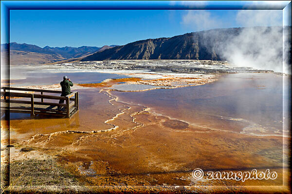 Yellowstone, ein View Point mit grossen Wasserfächen davor