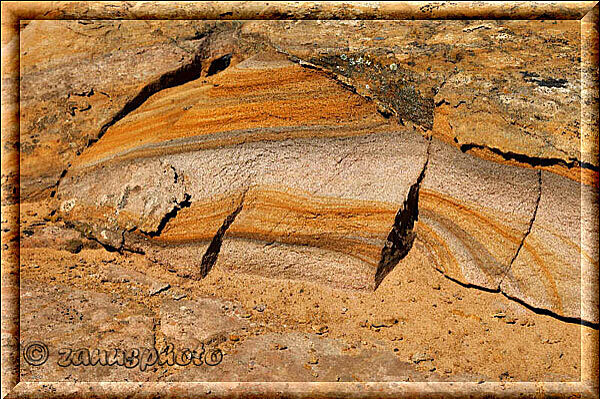 Old Shefield Road, hier sind wieder nur farbige Steine ohne Moquis